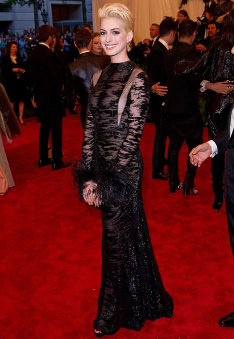 Met ball 2013: Anne Hathaway