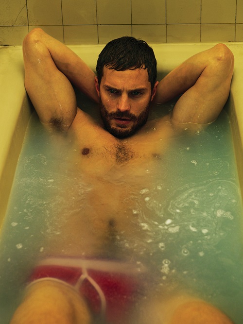 jamie-dornan-fhoto-in-the-bathroom