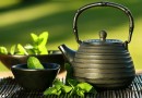 https://dolio.ru/wp-content/uploads/2014/07/cup-tea-and-kettle-myata-130x90.jpg