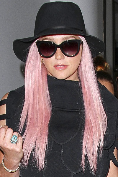 Kesha spotted arriving at LAX from Nashville with her boyfriend Brad Ashenfelter