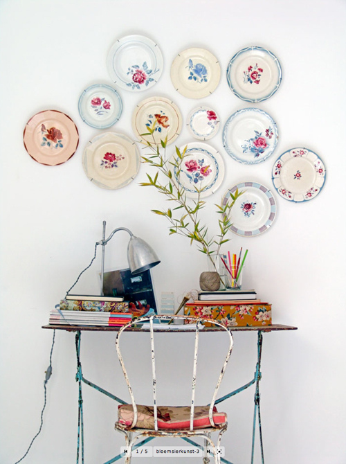 Decorate-Walls-with-Plates