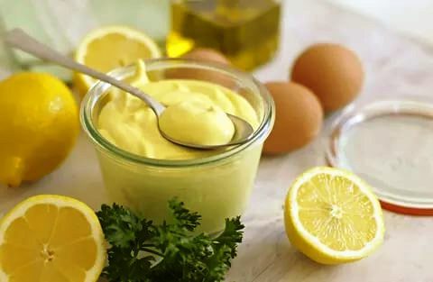 majonez s limonnim sokom